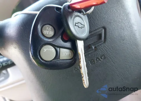 2003 Chevrolet Astro Ls из США, поврежденный, VIN 1GNEL19X63B130822